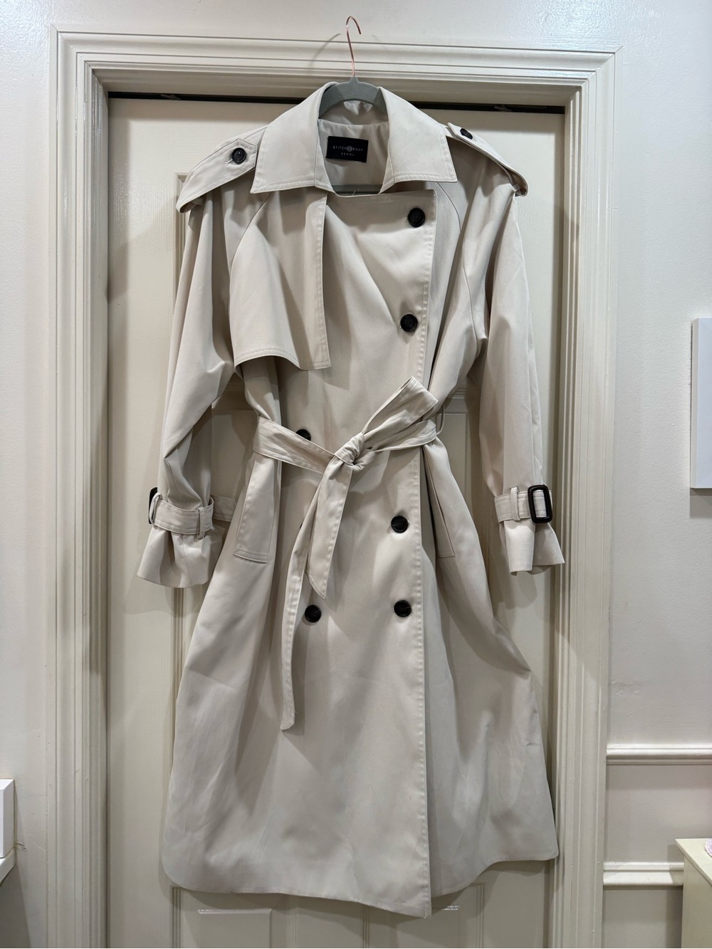 Classic Women's Trench Coat - Cream